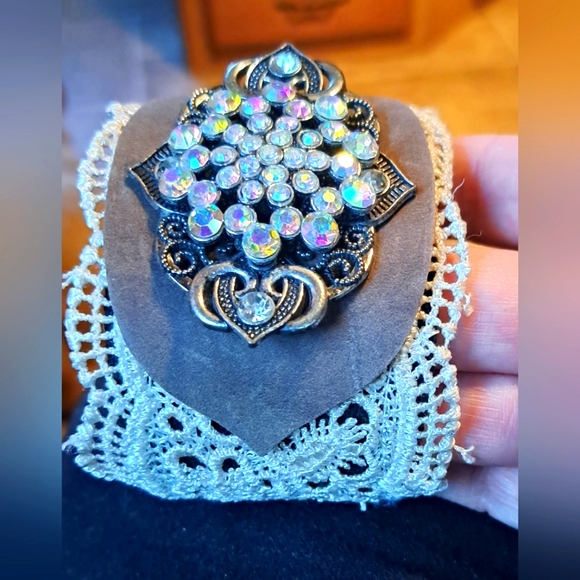 Ladies Boho Leather And Lace Rhinestone Handmade Beautiful Bangle Bracelet - Picture 1 of 5